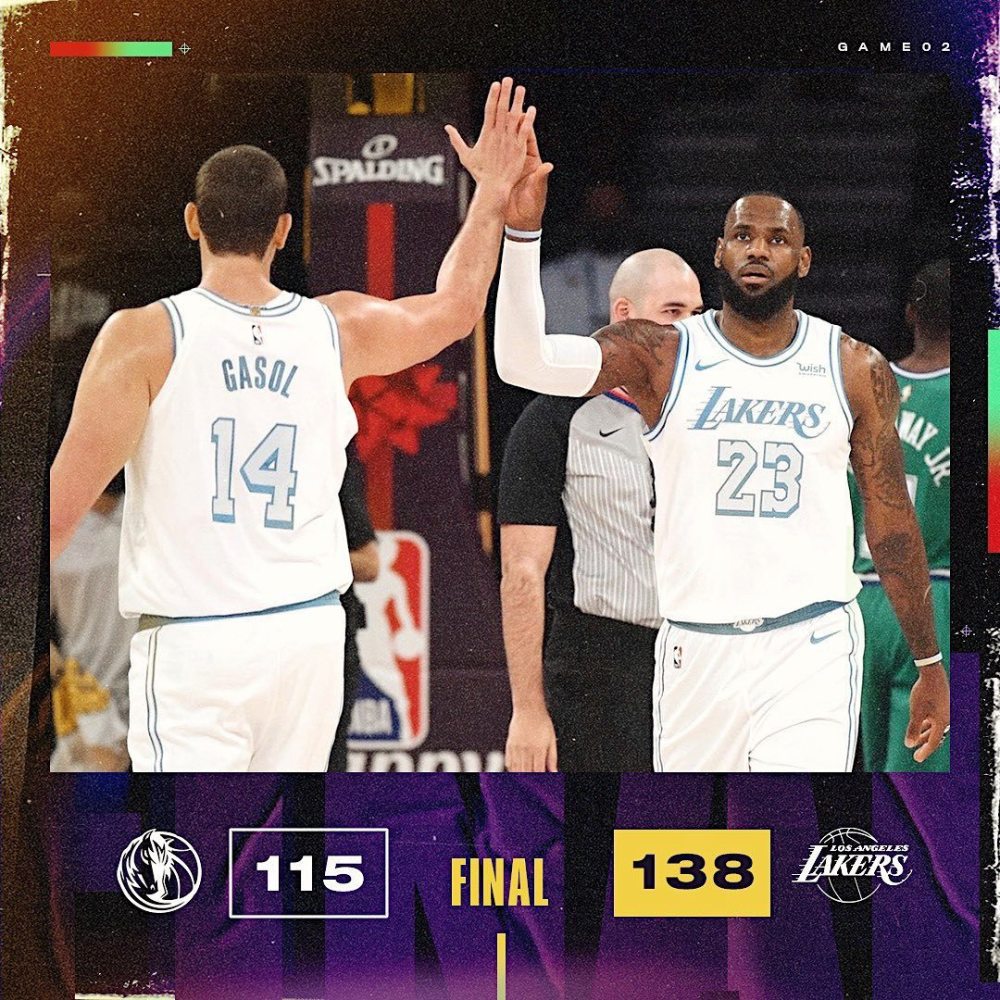 包含中超焦点战：巴萨vs湖人，登顶引发比分揭晓的词条