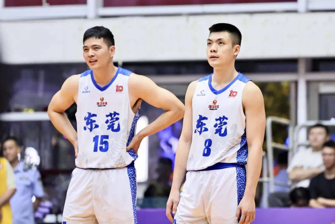 包含西藏男篮大比分赢球,开门红之战的词条 包含西藏男篮大比分赢球,开门红之战的词条