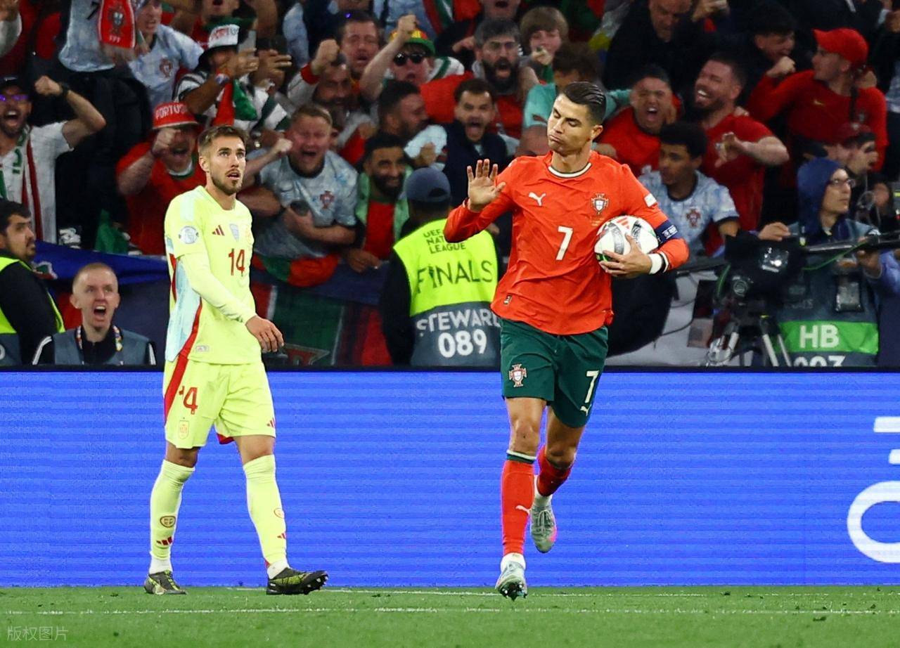 关于意大利与葡萄牙争夺欧国联决赛资格的信息 关于意大利与葡萄牙争夺欧国联决赛资格的信息