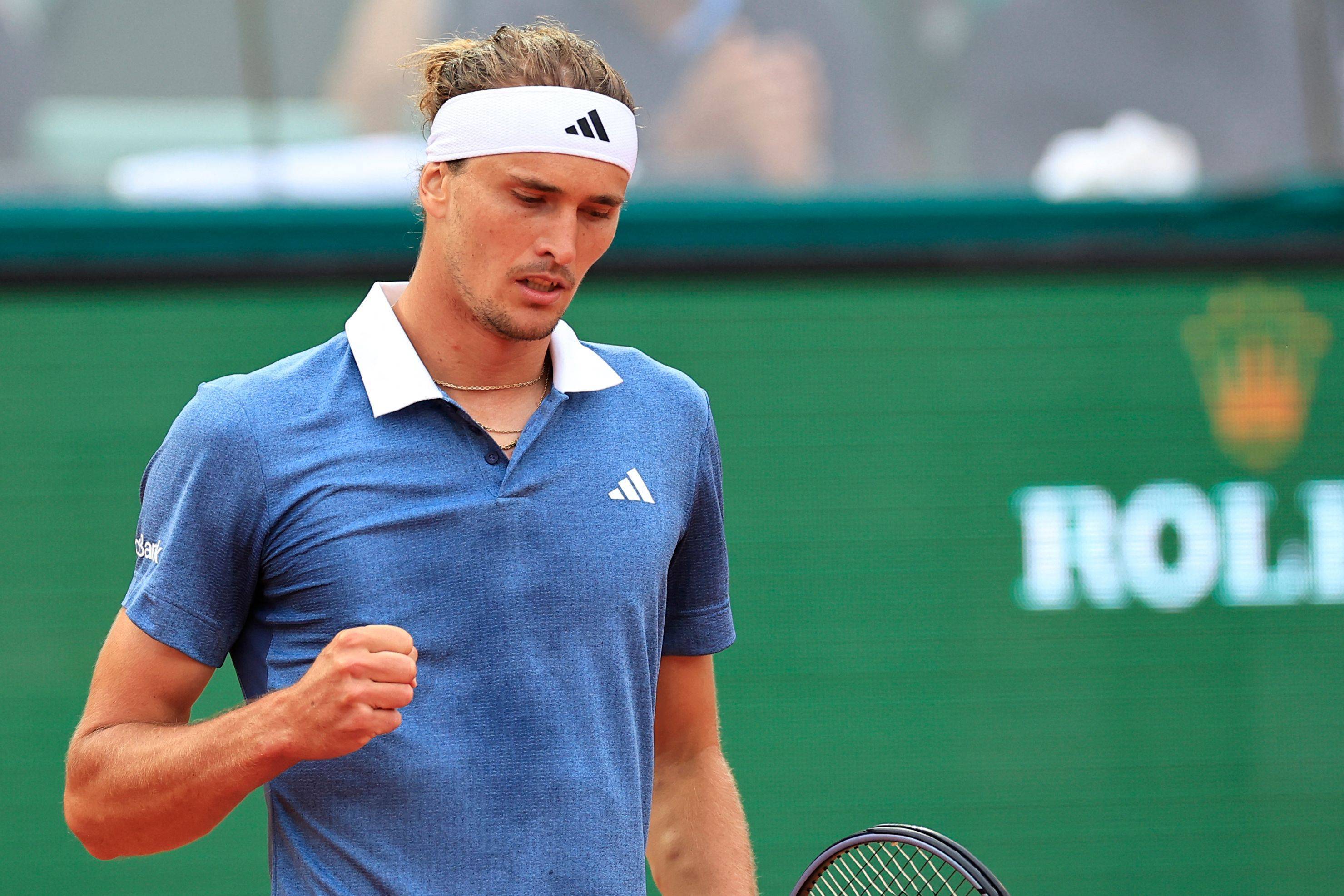 美国网球队险胜西班牙网球队，兹维列夫统治全场的简单介绍