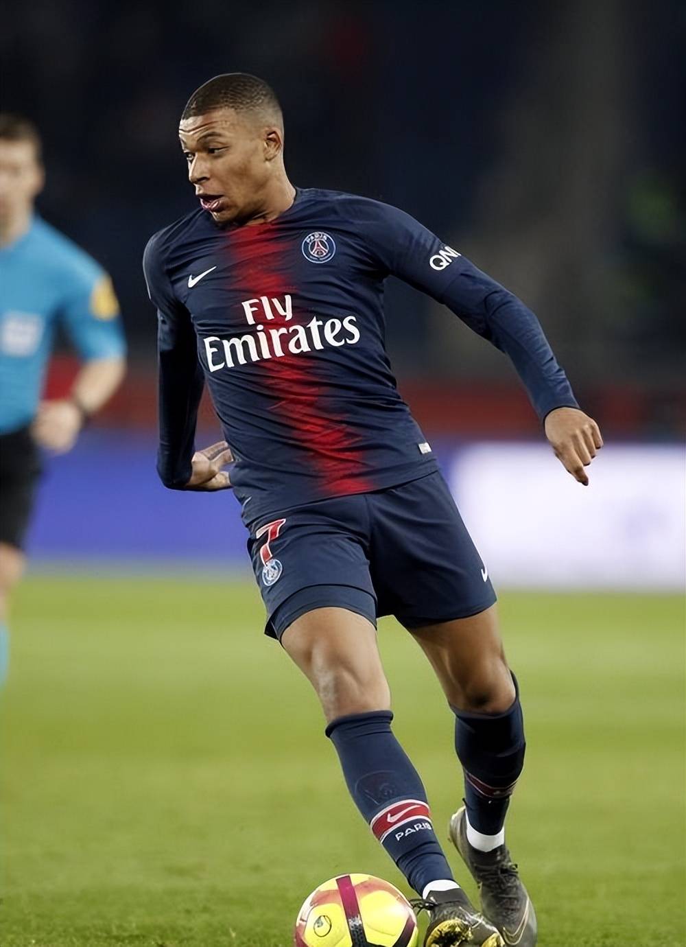 洪都拉斯制霸秘鲁，罗德里戈在F1年度争冠接管比赛